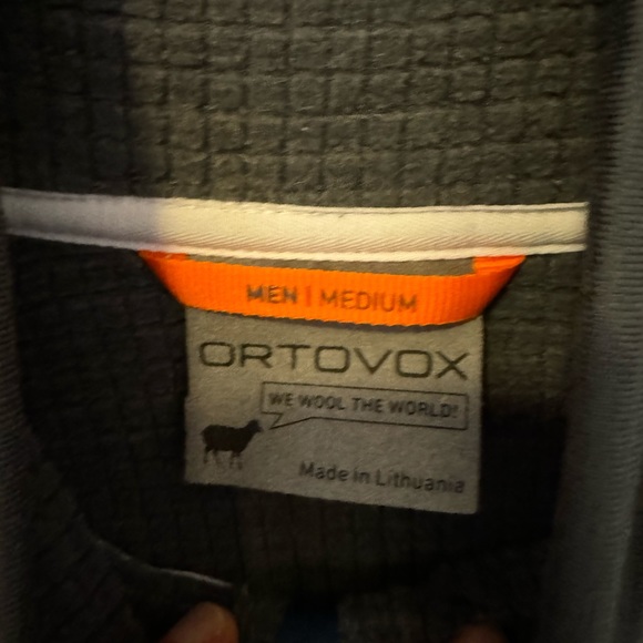 Ortovox warm mid layer zip up. - Picture 2 of 3